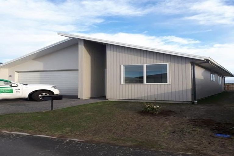 Photo of property in 3 Parkside Mews, Papamoa, 3118