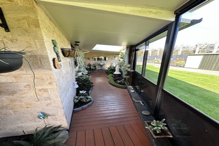 Photo of property in 2 Joll Street, Waitara, 4383