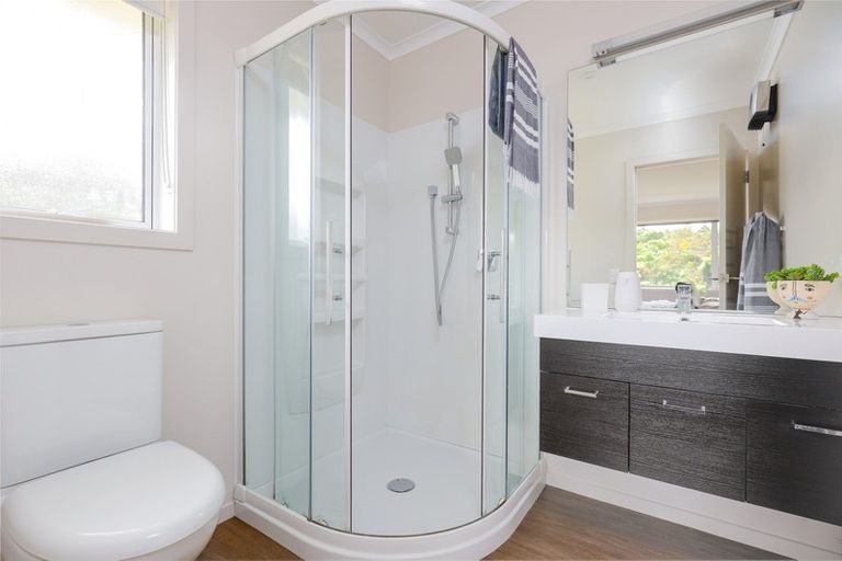 Photo of property in 1 Bristol Lane, Atawhai, Nelson, 7010