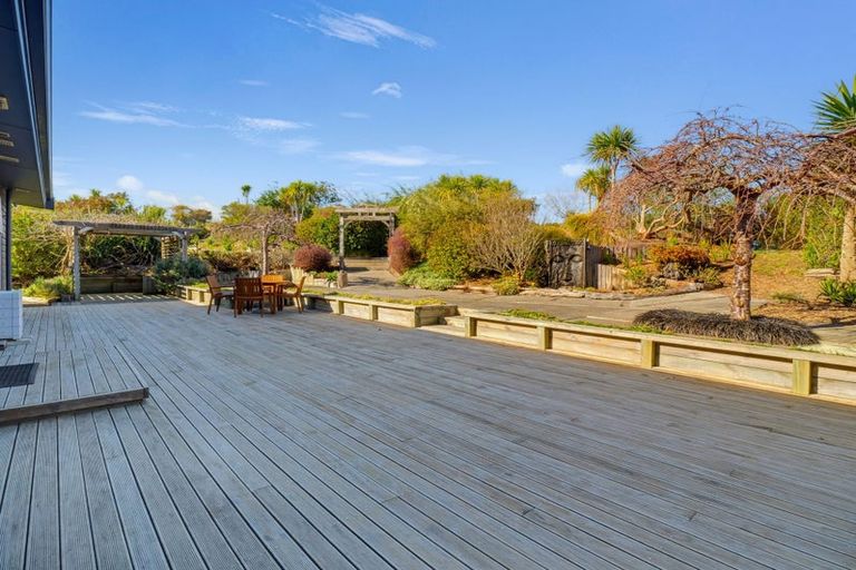 Photo of property in 17 Waka Tete Place, Waitarere, Levin, 5510