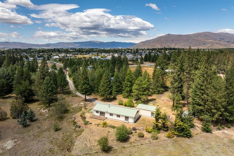 Photo of property in 8 North West Arch, Twizel, 7901
