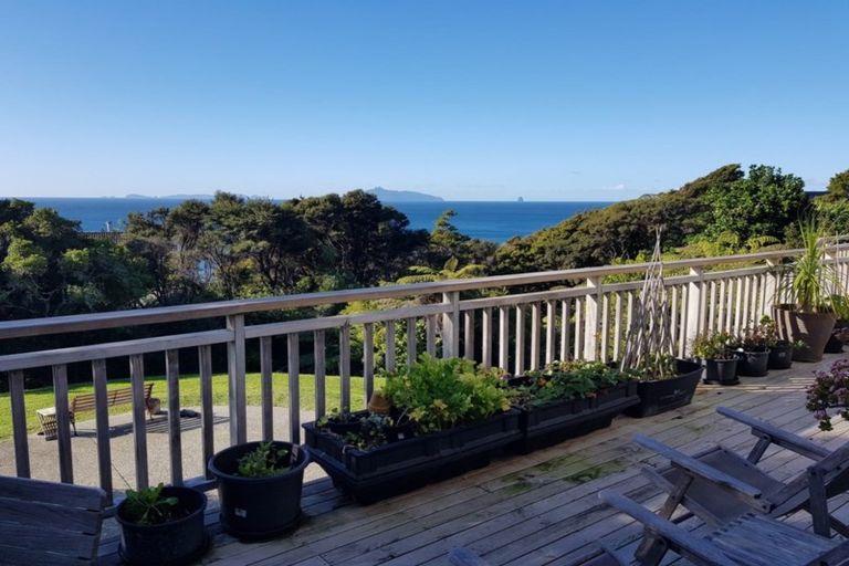 Photo of property in 1091 Cove Road, Langs Beach, Waipu, 0582