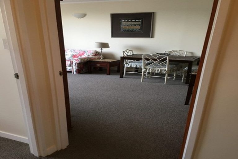 Photo of property in 70 Hobson Street, Thorndon, Wellington, 6011