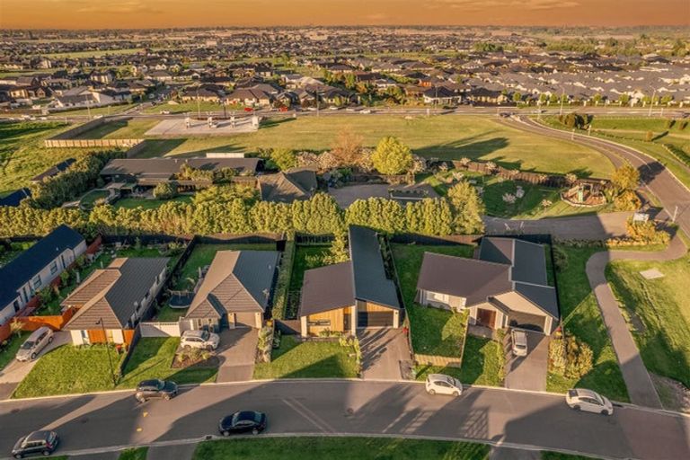 Photo of property in 4 Romanee Lane, Wigram, Christchurch, 8025