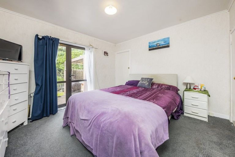 Photo of property in 1/5 Beihlers Road, Weymouth, Auckland, 2103