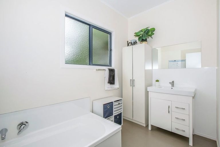 Photo of property in 449 School Road, Tomarata, Wellsford, 0974