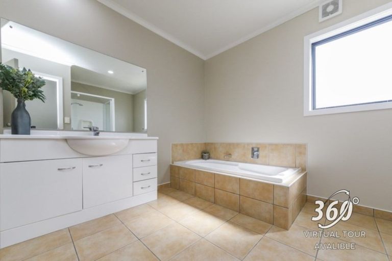 Photo of property in 4 Virginia Grove, Milson, Palmerston North, 4414