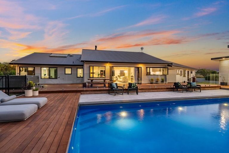 Photo of property in 210 Wards Line, Morison Bush, Greytown, 5794