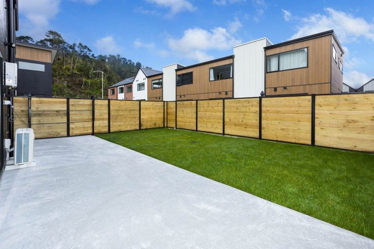 Photo of property in 10 Don Money Street, Wallaceville, Upper Hutt, 5018