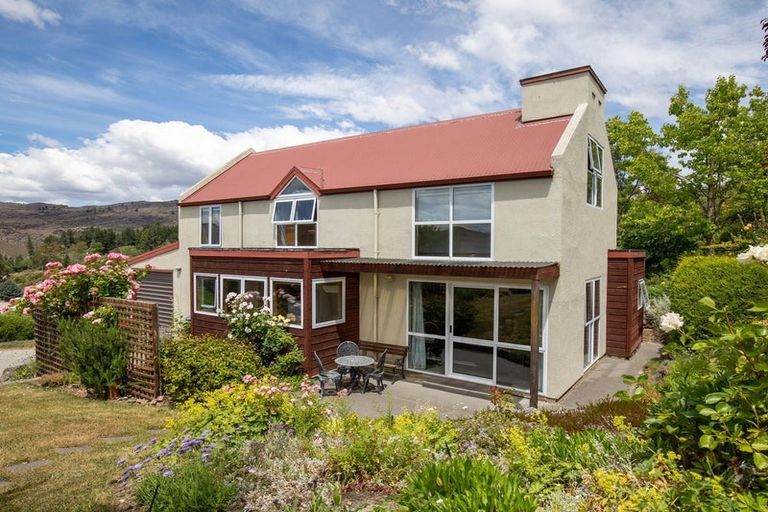 Photo of property in 22 Craig Place, Bridge Hill, Alexandra, 9320