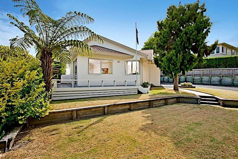 Photo of property in 67 Balmain Road, Birkenhead, Auckland, 0626