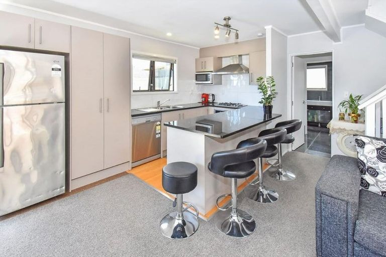 Photo of property in 2/104 Tui Road, Papatoetoe, Auckland, 2025