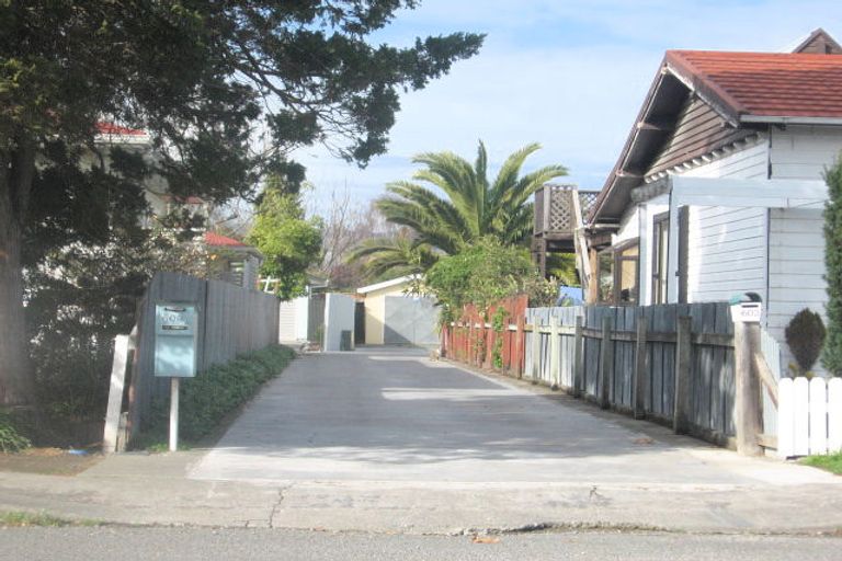 Photo of property in 603 Park Road North, Parkvale, Hastings, 4122