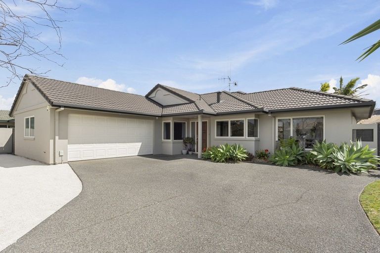 Photo of property in 88 Tuihana Drive, Papamoa Beach, Papamoa, 3118