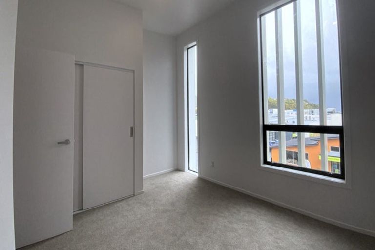 Photo of property in 23 Kamahi Place, Paraparaumu, 5032