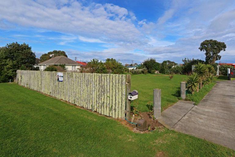 Photo of property in 20 King Street, Opunake, 4616