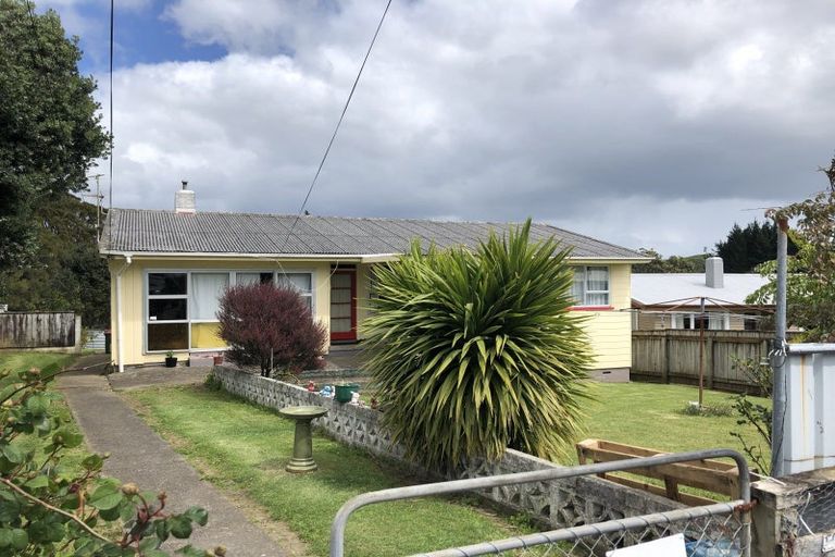 Photo of property in 95a Cook Street, Marfell, New Plymouth, 4310