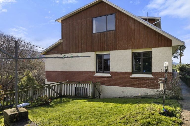 Photo of property in 22 District Road, Roseneath, Port Chalmers, 9023