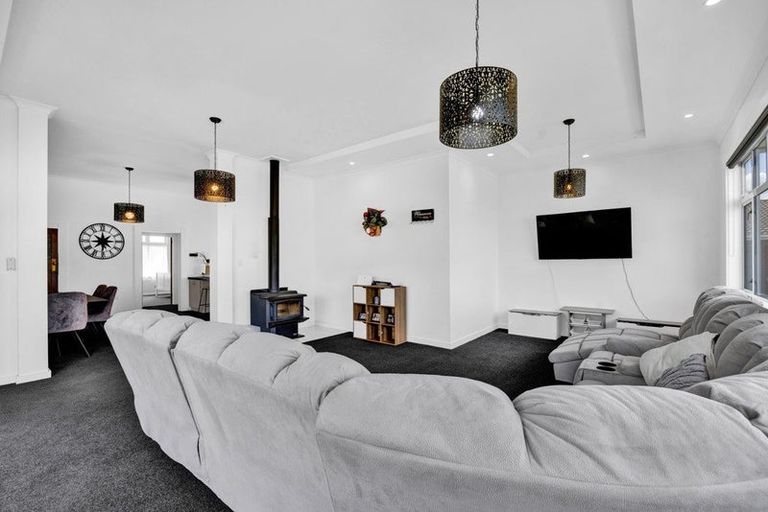 Photo of property in 21 Maire Street, Hawera, 4610