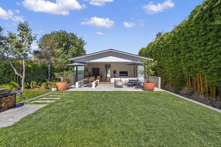 Photo of property in 41 Sackville Street, Grey Lynn, Auckland, 1021