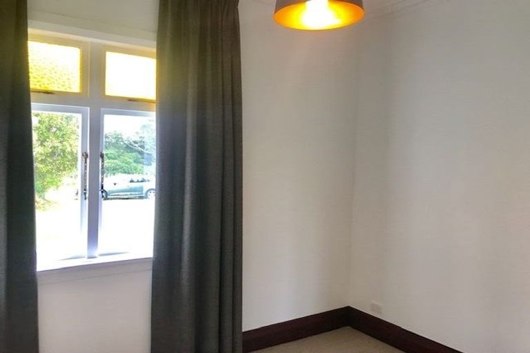 Photo of property in 867 Kahikatea Flat Road, Waitoki, Kaukapakapa, 0871