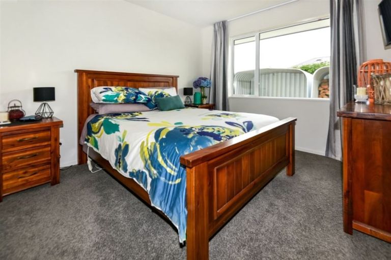 Photo of property in 70 Silver Peaks Drive, West Melton, 7618