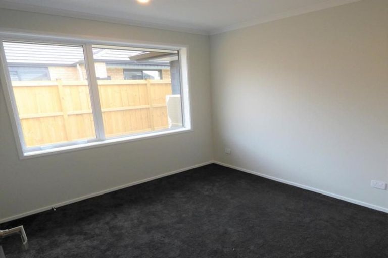 Photo of property in 38 Walter Lawry Road, Paerata, Pukekohe, 2124