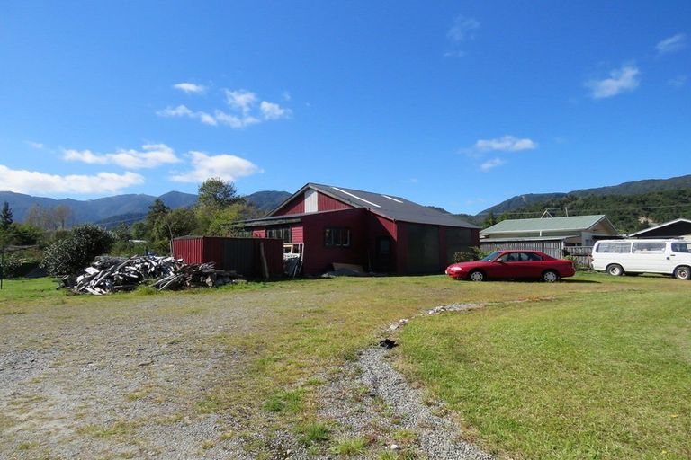 Photo of property in 6 Sunderland Street, Waimangaroa, Westport, 7891