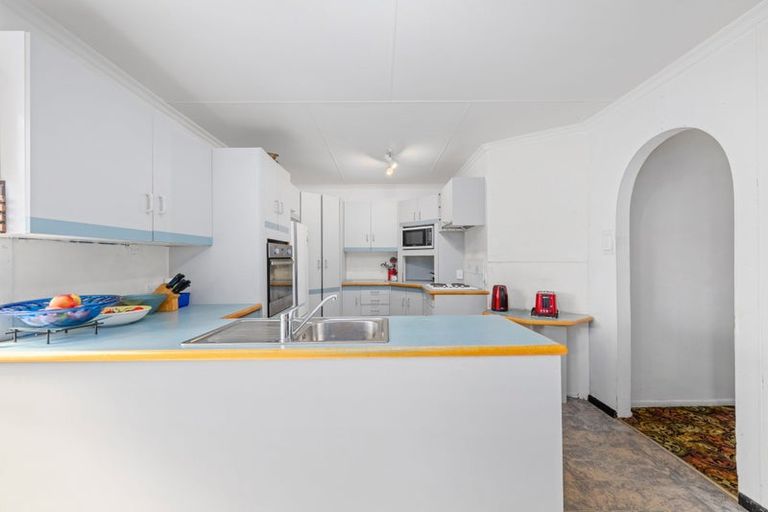 Photo of property in 2 Redwood Street, Seddon, 7210