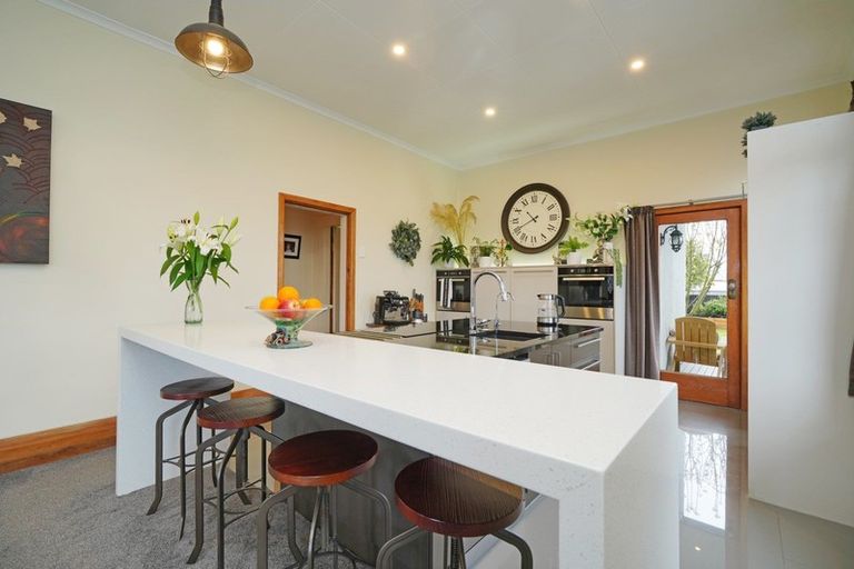 Photo of property in 30 Hardy Street, Strathern, Invercargill, 9812