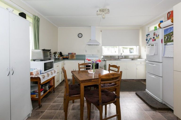 Photo of property in 13 Upham Street, Havelock North, 4130