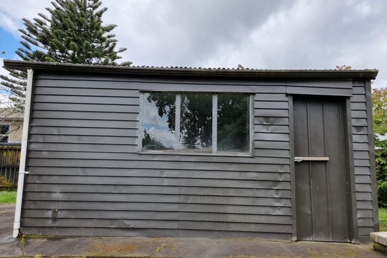 Photo of property in 8 Harrow Place, Manurewa, Auckland, 2102