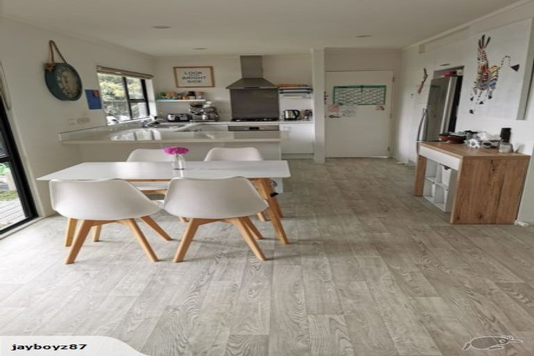 Photo of property in 7 Ruby Place, Orewa, 0931