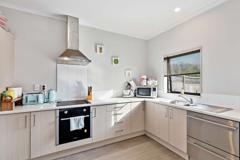 Photo of property in 418 Weymouth Road, Weymouth, Auckland, 2103