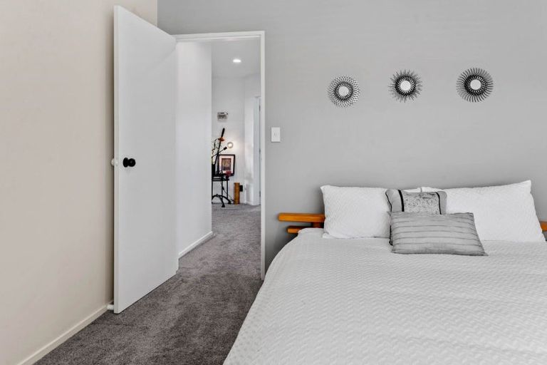 Photo of property in 37 Carter Drive, Pomare, Rotorua, 3015