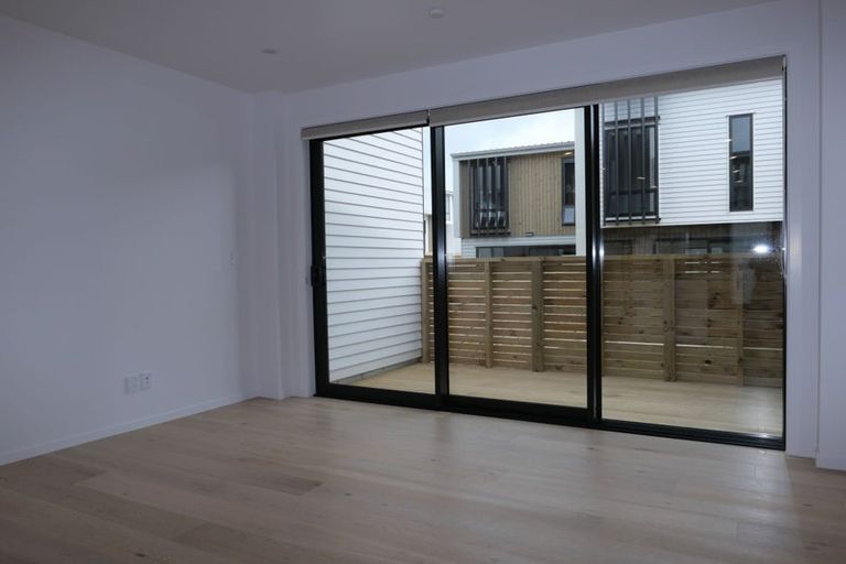 Photo of property in 10 Kamahi Place, Paraparaumu, 5032