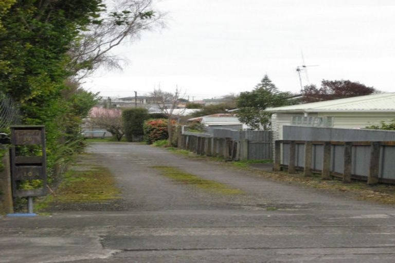 Photo of property in 10 Hobson Street, Levin, 5510