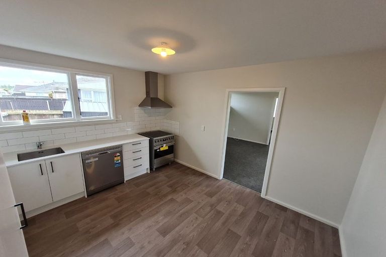 Photo of property in 1/128 Foremans Road, Islington, Christchurch, 8042