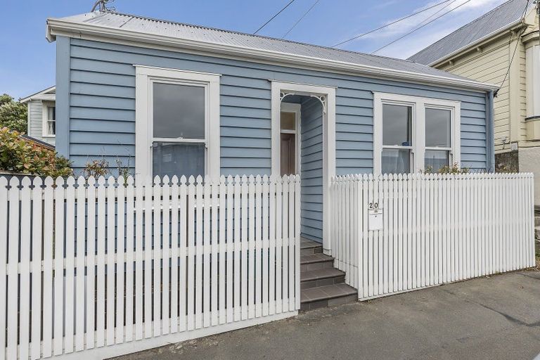 Photo of property in 20 Wallace Street, Mount Cook, Wellington, 6021