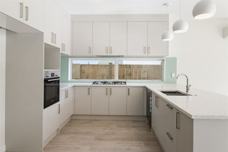 Photo of property in 7 Nephrite Lane, Henderson, Auckland, 0610