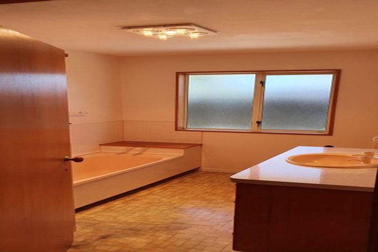 Photo of property in 2 Roblyn Place, Lincoln, 7608