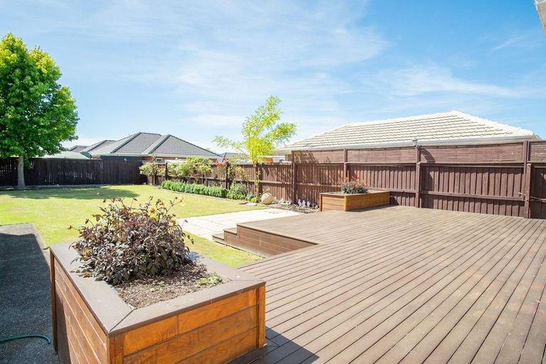 Photo of property in 92 Philpotts Road, Mairehau, Christchurch, 8052