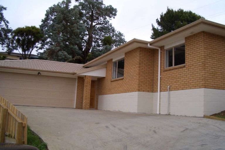 Photo of property in 16 Exotic Place, Massey, Auckland, 0614