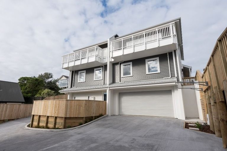 Photo of property in 3/74 Jubilee Road, Khandallah, Wellington, 6035