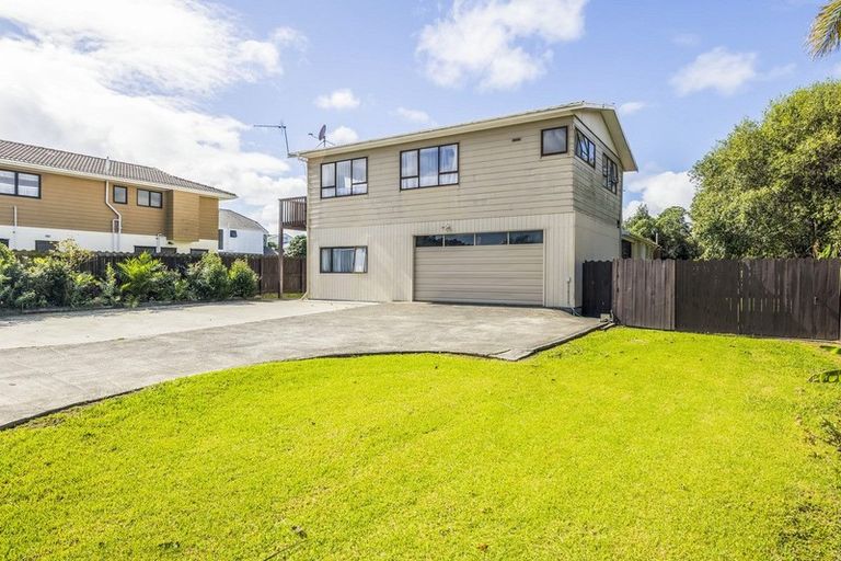 Photo of property in 1/5 Beihlers Road, Weymouth, Auckland, 2103