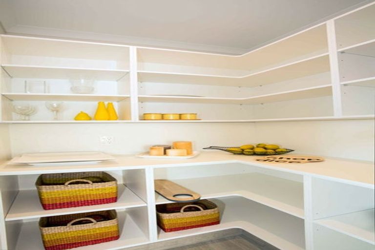 Photo of property in 51 Kitemaunga Avenue, One Tree Point, 0118