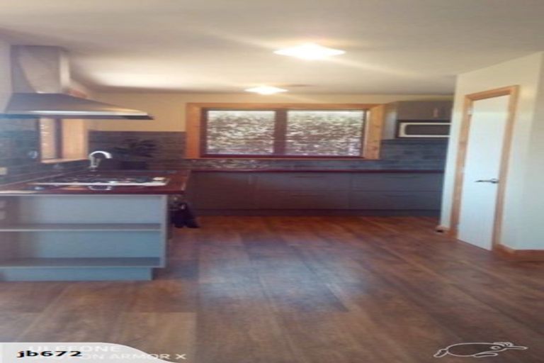 Photo of property in 18 Maclean Street, Glenavy, Waimate, 7980