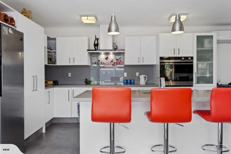 Photo of property in 22 Wineberry Avenue, Amberley, 7410