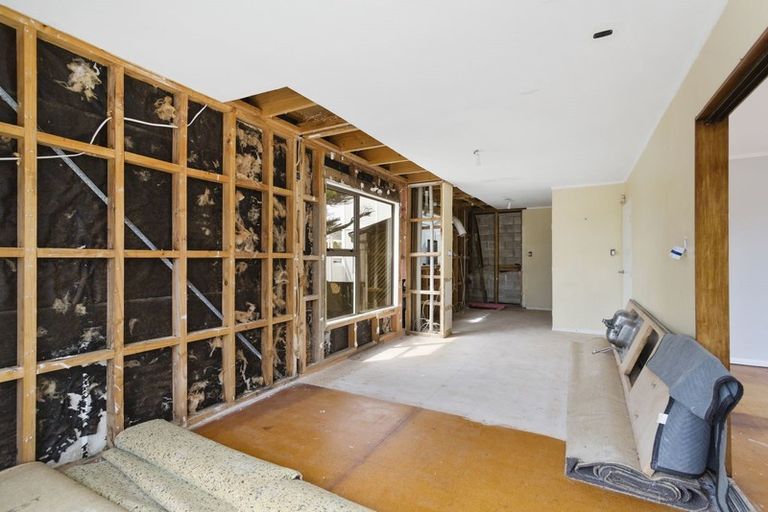 Photo of property in 3a Anaheim Place, Churton Park, Wellington, 6037