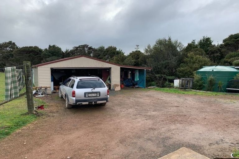 Photo of property in 79 Longs Road, Hikurangi, 0181